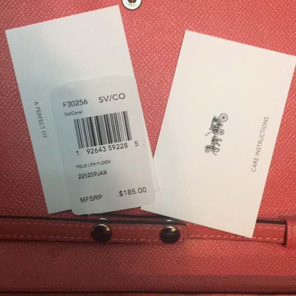 “Coach” leather crossbody bag, brand new - Picture 7 of 7